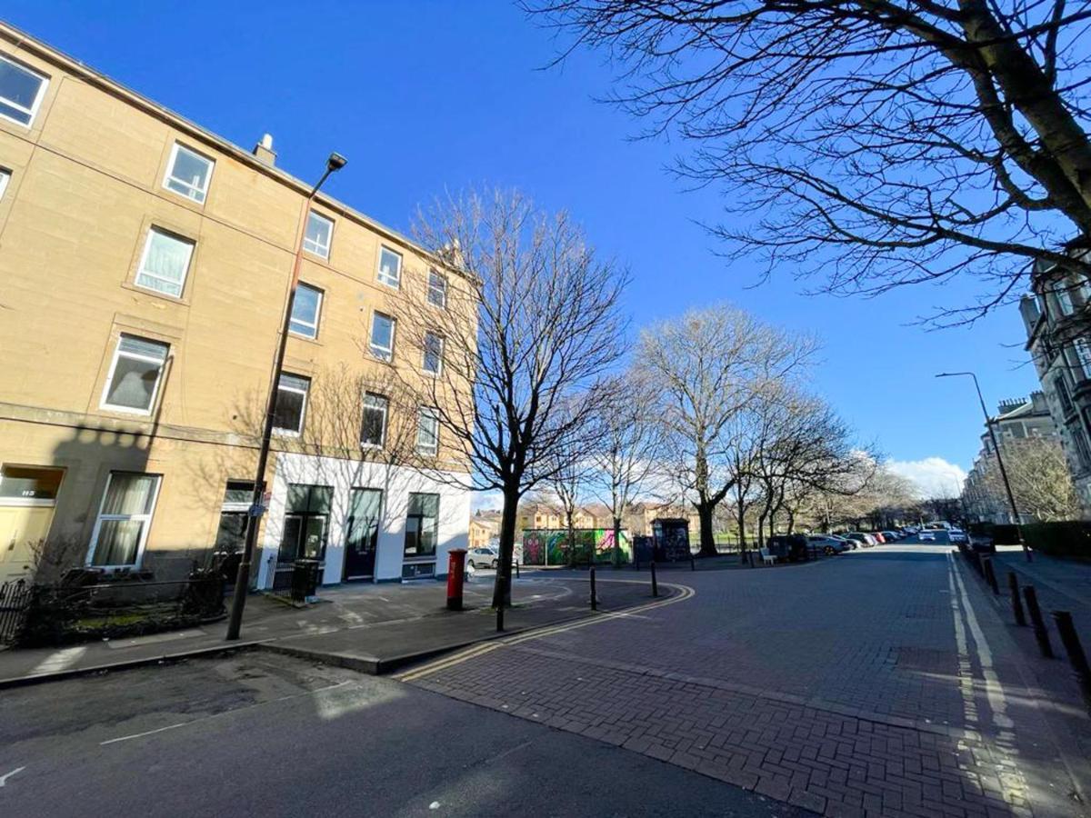 Apartamento Beautiful 2Br, Private Entry In Vibrant Leith Edimburgo Exterior foto